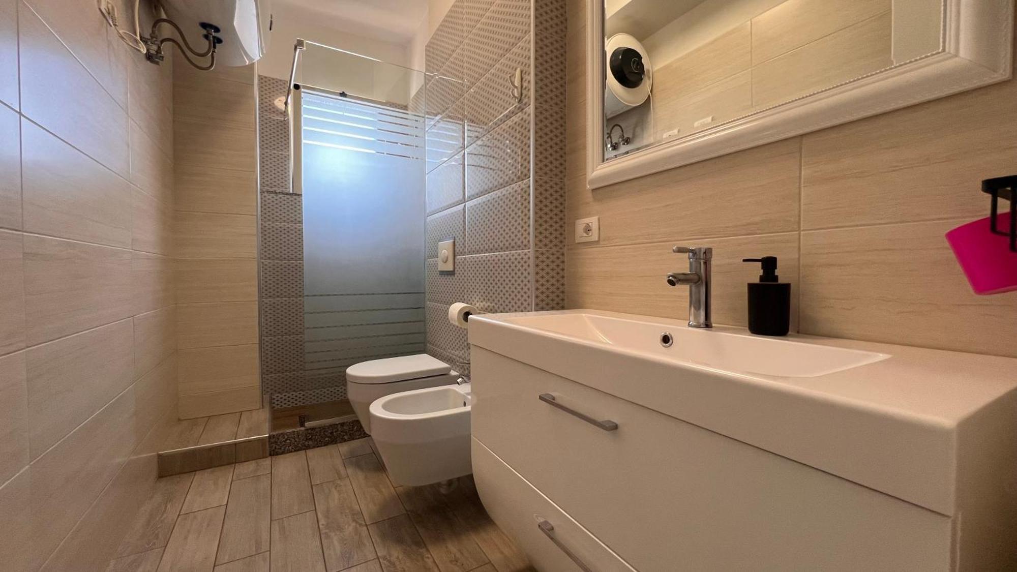 Lirin Apartment Durrës Eksteriør bilde