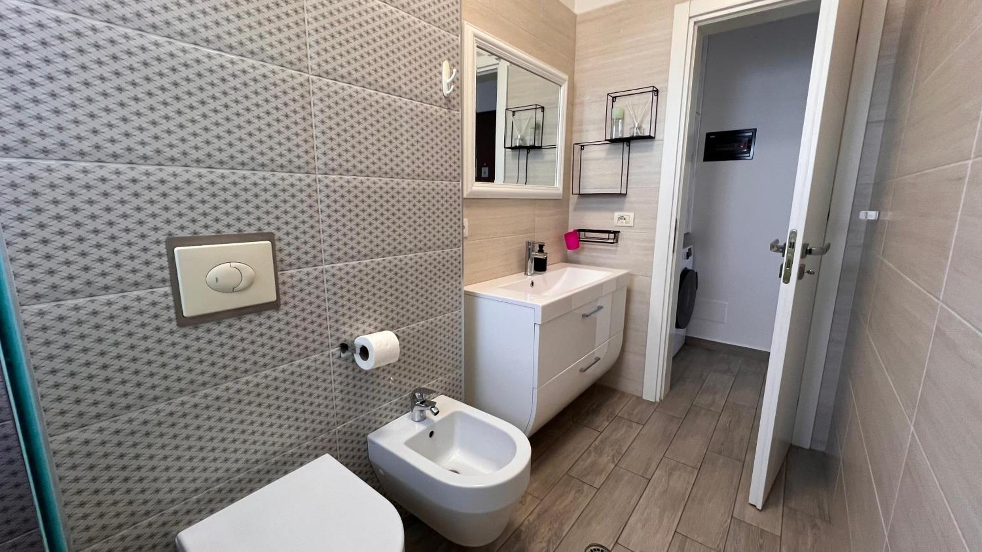 Lirin Apartment Durrës Eksteriør bilde